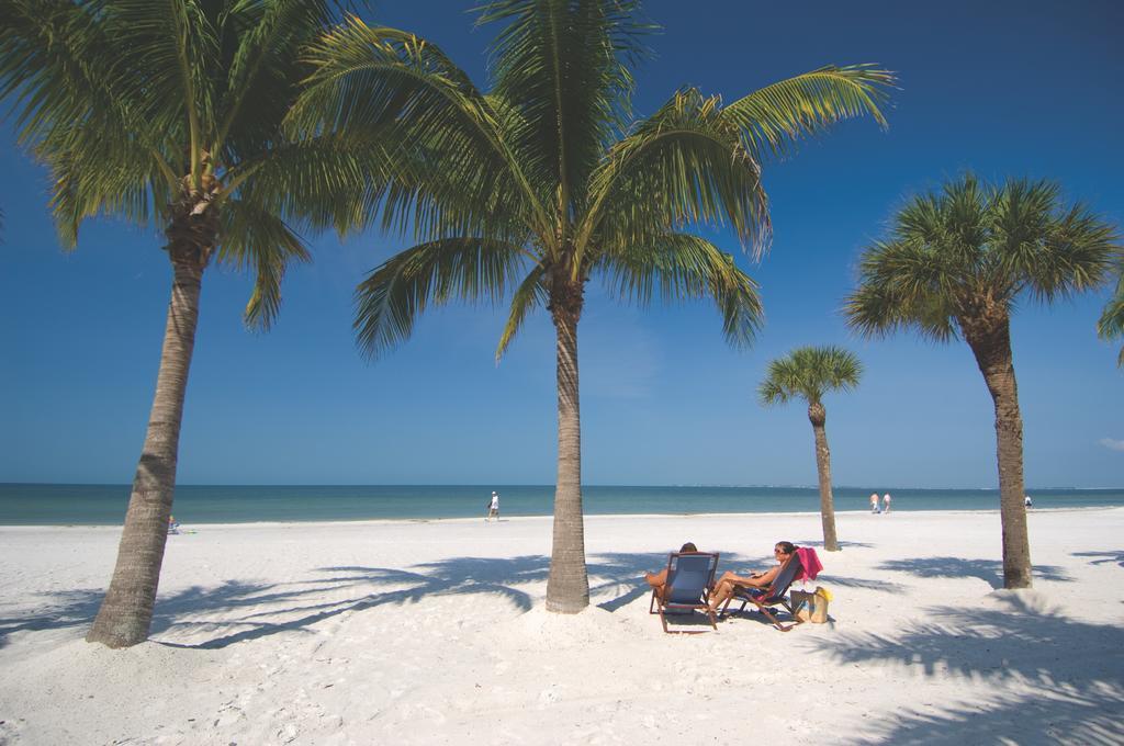 Pierview Hotel And Suites Fort Myers Beach Exterior foto