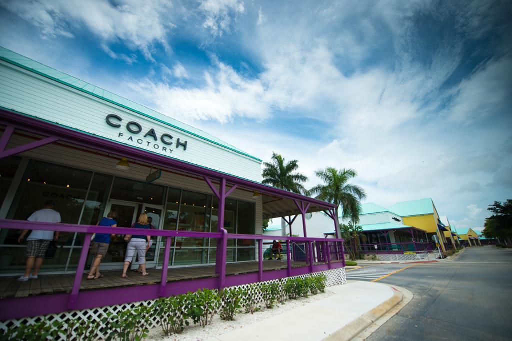 Pierview Hotel And Suites Fort Myers Beach Exterior foto