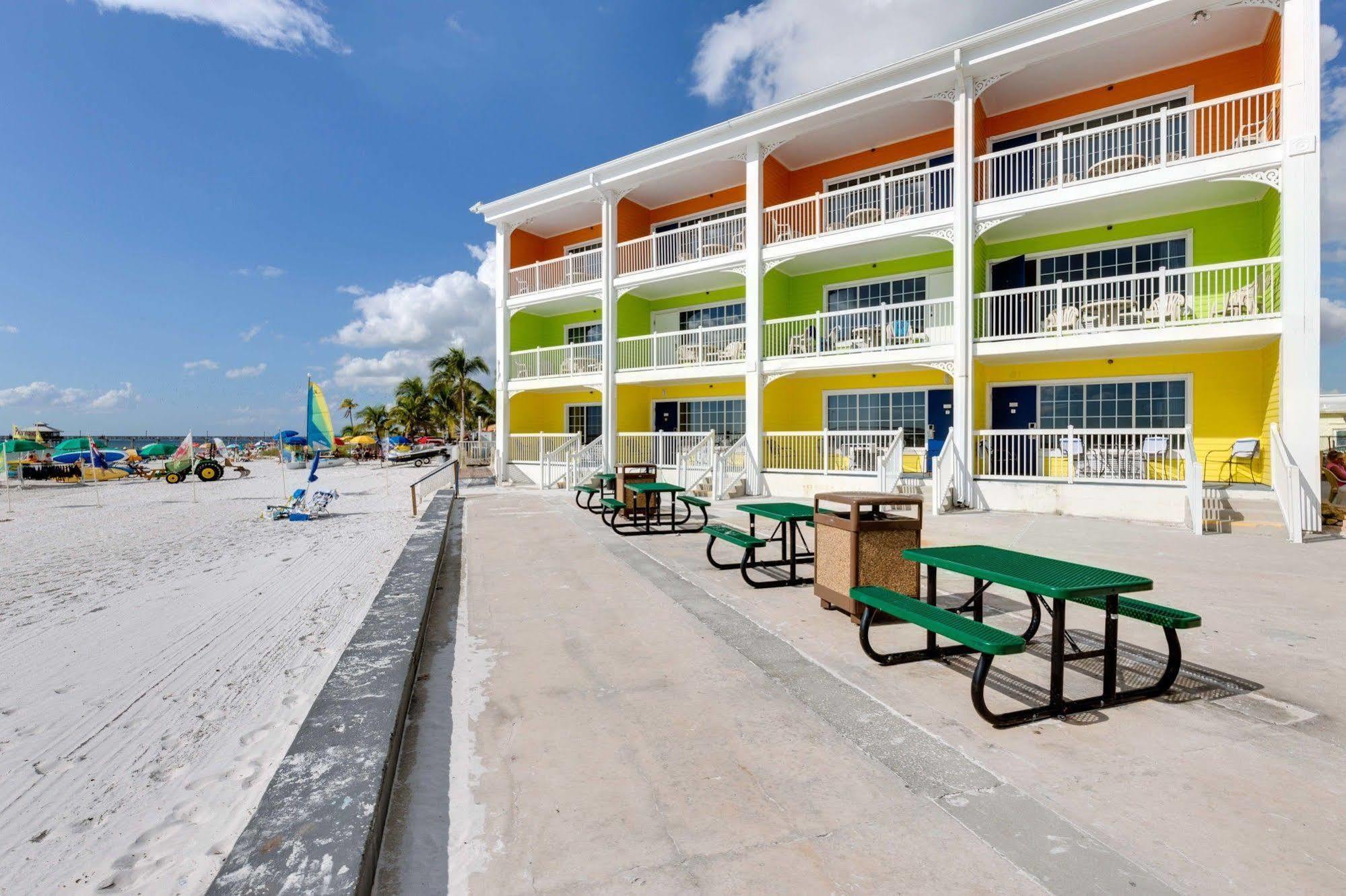 Pierview Hotel And Suites Fort Myers Beach Exterior foto