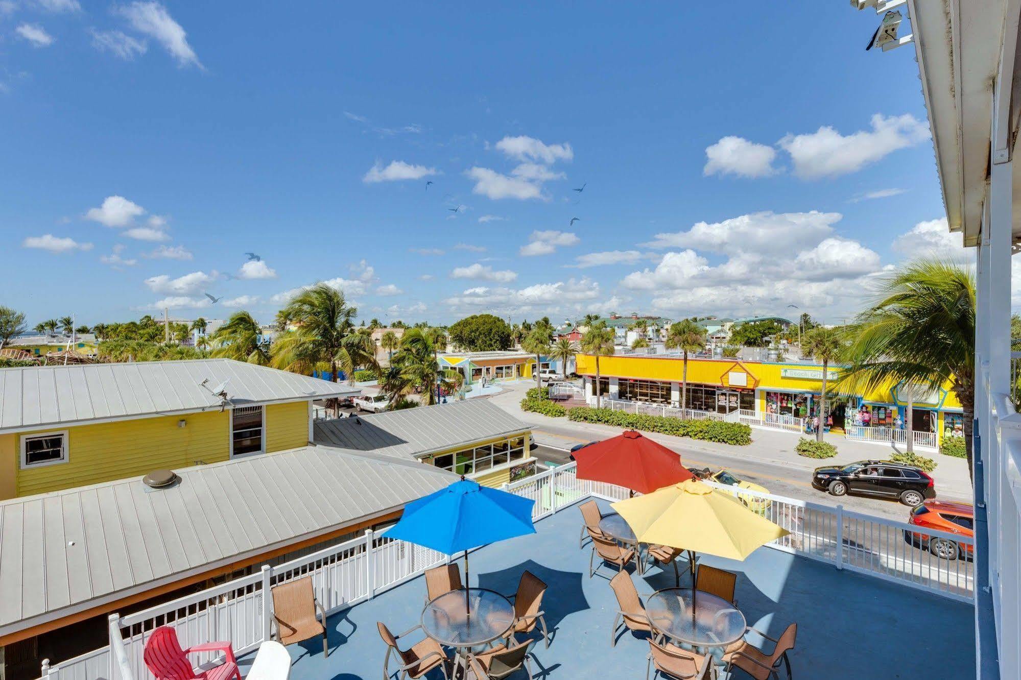 Pierview Hotel And Suites Fort Myers Beach Exterior foto